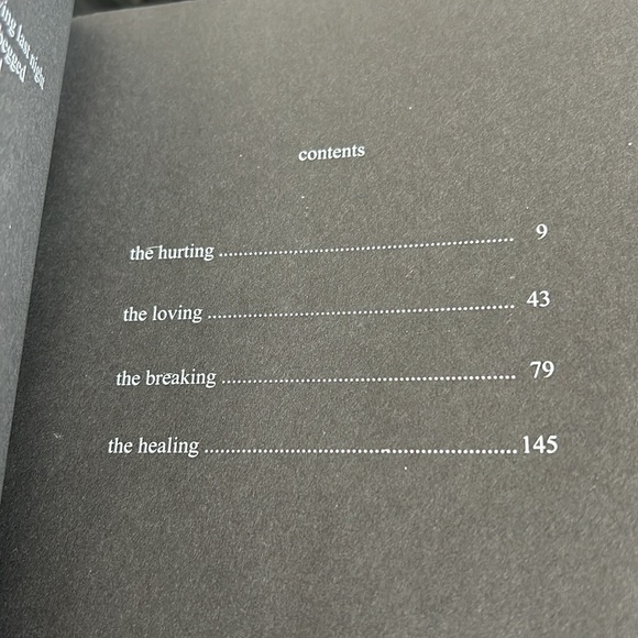 Rupi Kaur | The sun and her flowers | Milk and honey | set of 2 | Books - Picture 11 of 16